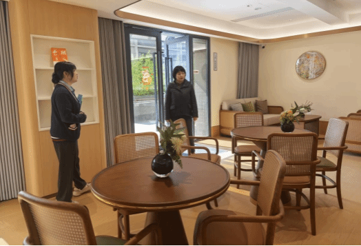 公司赴广州开展访企拓岗活动